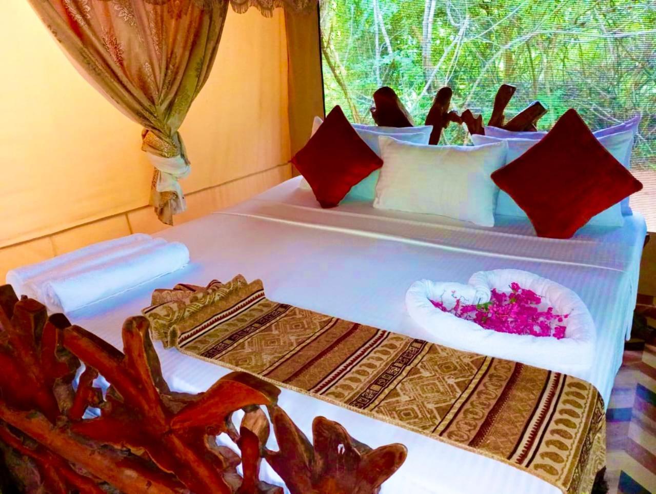 Yala Podi Hoona Bush Camp Ξενοδοχείο Εξωτερικό φωτογραφία