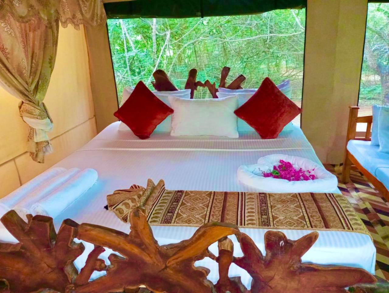 Yala Podi Hoona Bush Camp Ξενοδοχείο Εξωτερικό φωτογραφία