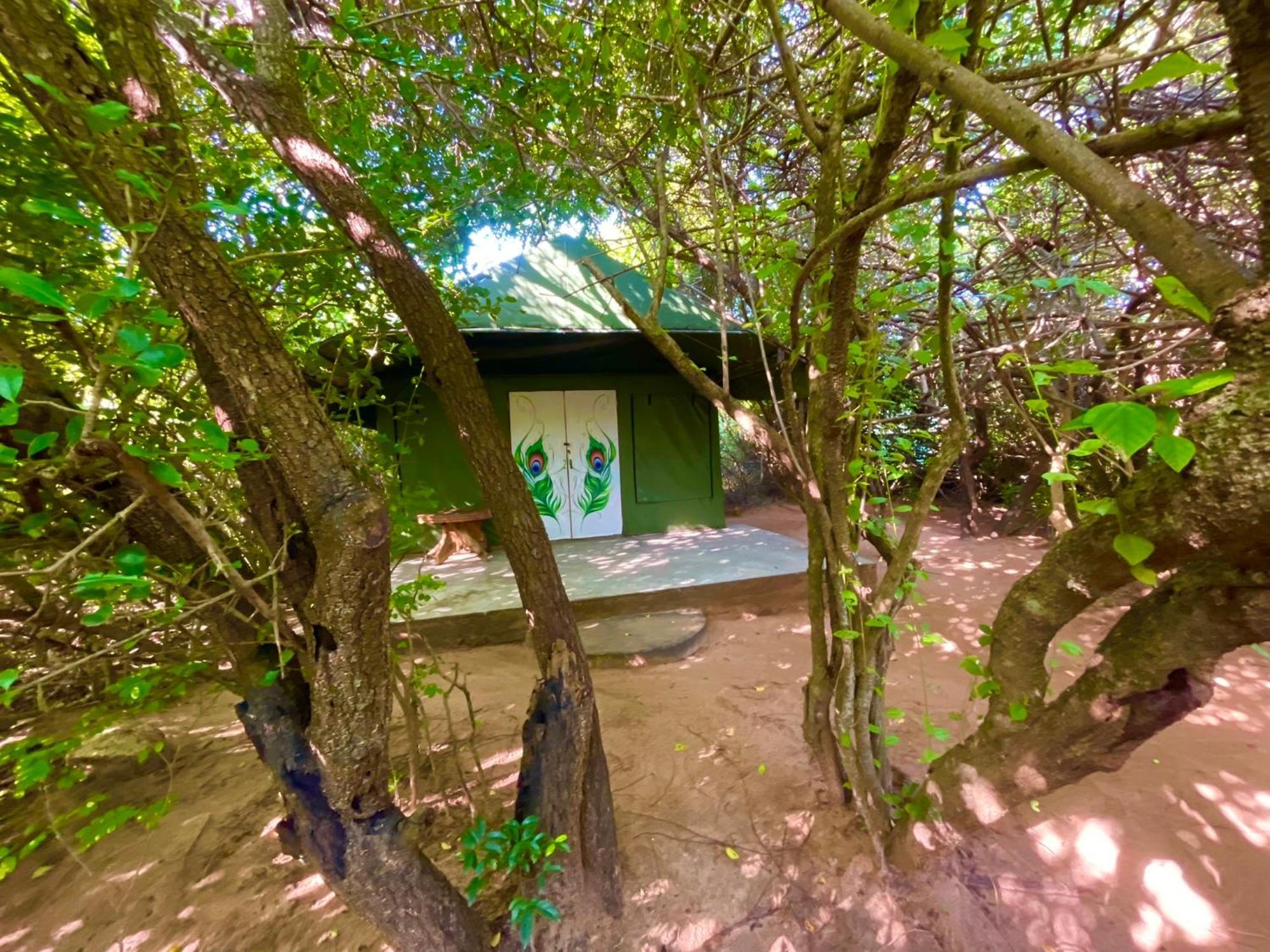 Yala Podi Hoona Bush Camp Ξενοδοχείο Εξωτερικό φωτογραφία